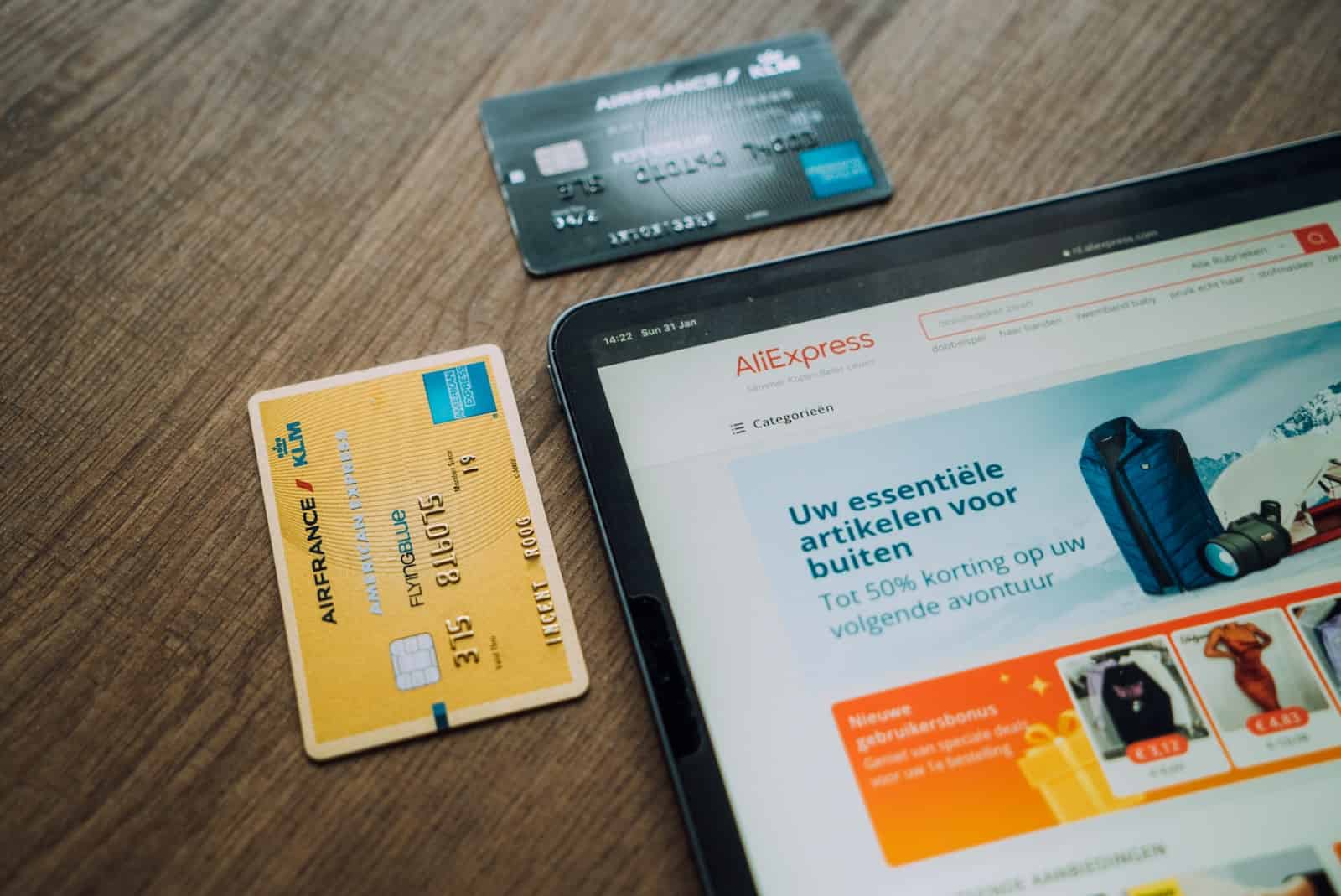maksud e-commerce